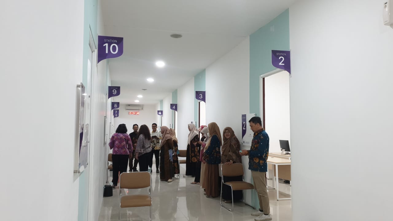 Read more about the article Visitasi OSCE Center Prodi Profesi Apoteker UIN Malang oleh PN-UKMPPAI